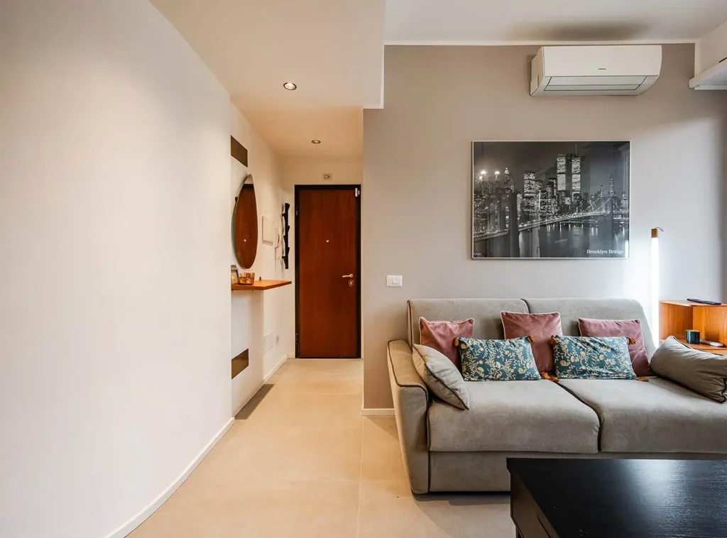 Charming Modern Apartment
