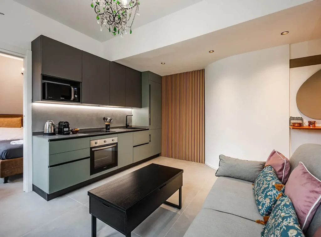 Charming Modern Apartment