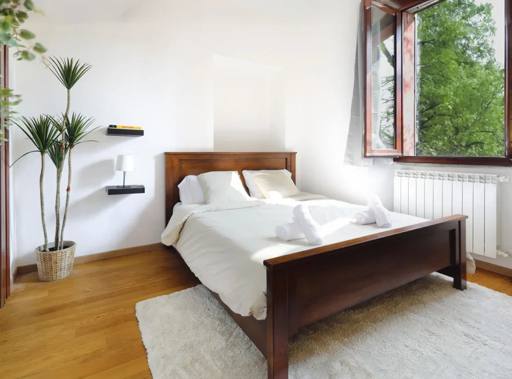 Traditional Suite with Garden