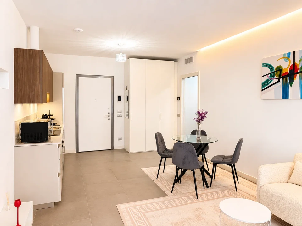 Urban Garden Porta Romana &middot; One-bedroom apartment, Via Salmini 3