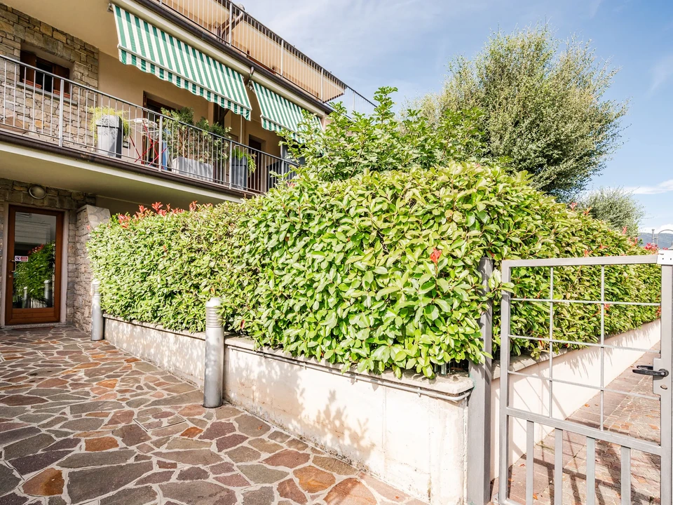 Appartamento con Terrazza Panoramica sul Lago d&rsquo;Iseo