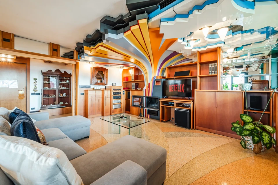 Romilli 3 Penthouse &middot; Corvetto