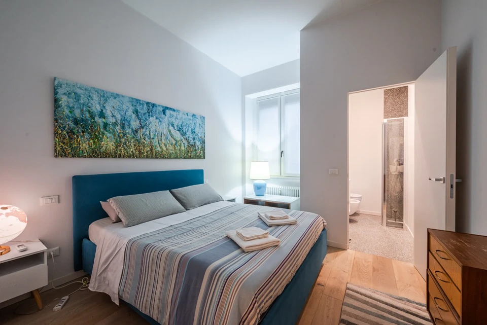 Viale Tunisia 10 &middot; Milano
